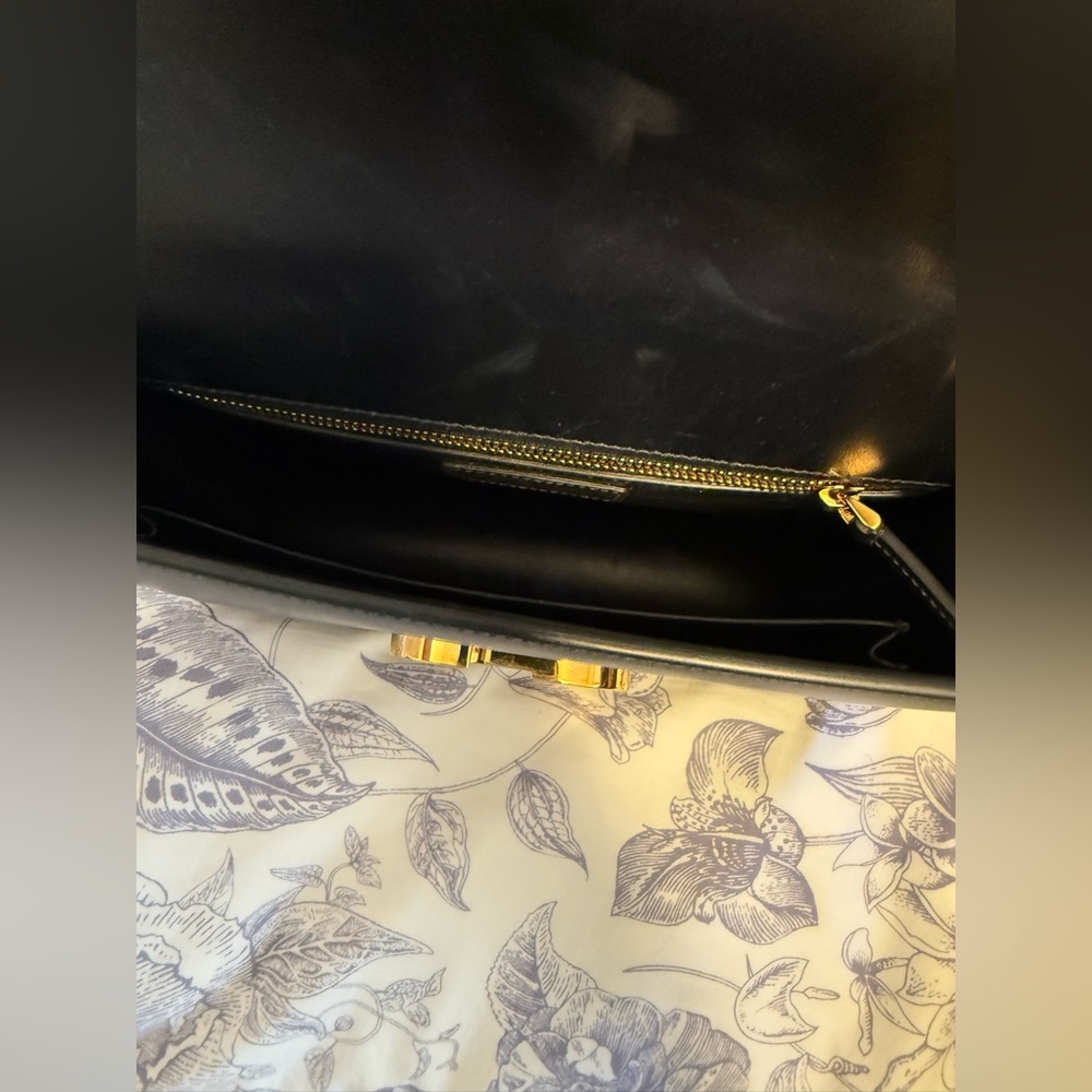 Christian Dior Montaigne 30 - Black Box Calfskin - Picture 4 of 10